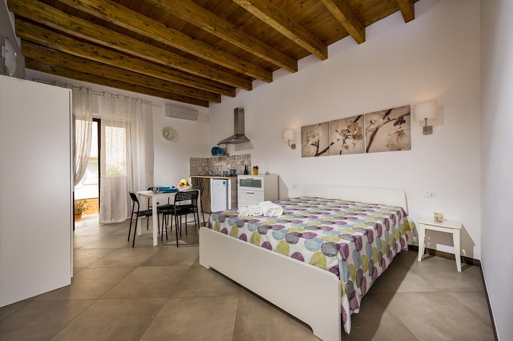 Il Cortile Apartman Castellammare del Golfo Kültér fotó